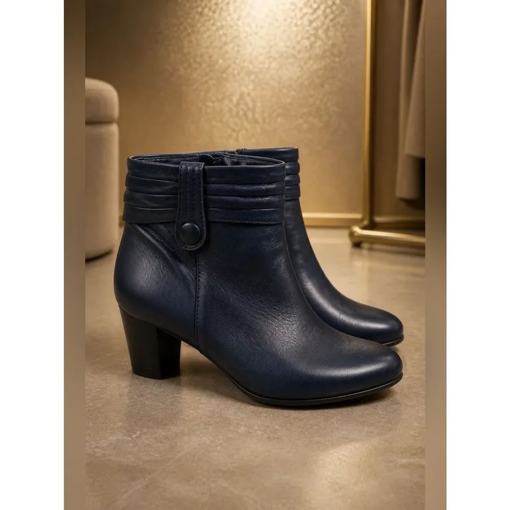 Black Naturalizer 3” Heel Side Zipper Ankle Boot